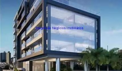 Conjunto Comercial 40m², 01 banheiro e 01 vaga na garagem.  Condomínio com recepção e segurança 24hrs.  Excelente localização