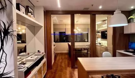 Conjunto Comercial 37m², 02 salas, 01 copa, 02 banheiros e 01 vaga na garagem.  Condomínio com Recepção e Segurança.  Excelente localização