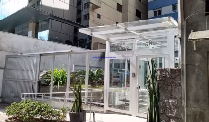 Apartamento 108m², 03 dormitórios (sendo 01 suíte ), 02 banheiros e 01 vaga na garagem.  Condomínio com Segurança, Portaria, Playground
