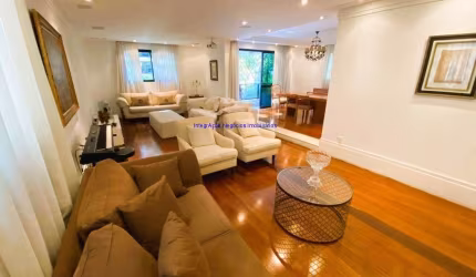 Apartamento 290m², 04 dormitórios (sendo 04 suítes), 05 banheiros e 03 vagas de garagem;  Condomínio com Segurança, Portaria, Salão de festas,