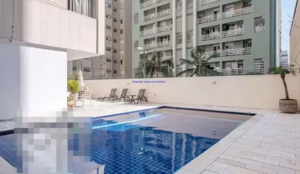 Apartamento 140m², 03 dormitórios (sendo 01 suíte), 02 banheiros e 01 vaga.  Condomínio com segurança, portaria,  piscina, churrasqueira