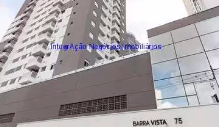 Condomínio com portaria, segurança, piscina, churrasqueira, academia, brinquedoteca, playground e salão de festa.  Excelente localização