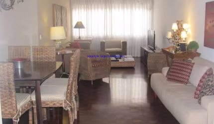 Apartamento 168m², 04 dormitórios (sendo 02 suítes), 03 banheiros e 03 vagas na garagem.   Condomínio com portaria, segurança 24hrs, piscina.