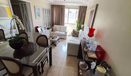 Apartamento 75m², 02 dormitórios (sendo 01 suíte), 02 banheiros e 01 vaga na garagem.  Condomínio com portaria 24hrs, salão de festa e playground.