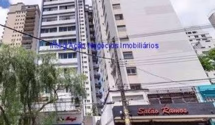 Apartamento 53m², 01 dormitório e 01 banheiro.  Condomínio com portaria.  Excelente localização á 6 minutos andando para a estação do metrô Marechal