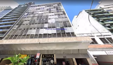 Loja 70m², 01 banheiro.   Excelente localização á 6 minutos andando para a estação do metrô Anhangabau; Entre as Ruas Nestor Pestana, Martins Fontes