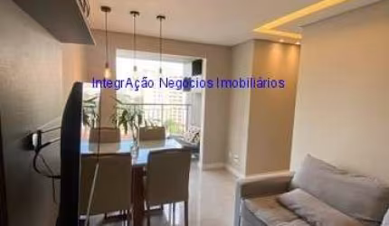 Apartamento 47m², 02 dormitórios, 01 banheiro e 01 vaga na garagem.   Condomínio com portaria 24hrs, piscina adulto e infantil, churrasqueira.