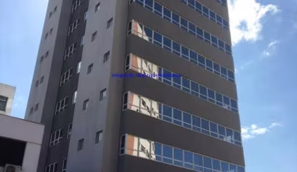 Prédio Comercial 4.600m², 66 salas, 73 banheiros e 73 vagas na garagem; 02 Subsolos; Terreo e 11 pavimentos cada um com a possibilidade de divisão
