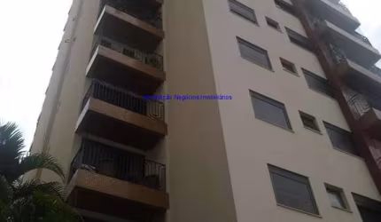 Apartamento 102m², 03 dormitórios (sendo 01 suíte), 04 banheiros e 02 vagas na garagem.  Condomínio com portaria, segurança 24hrs, piscina,