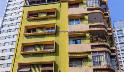 Condomínio com elevador e zelador.  Excelente localização à 6 minutos andando para a Estação do Metrô Higienópolis-Mackenzie,