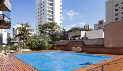 Apartamento 235m², 04 dormitórios (sendo suítes), 05 banheiros e 04 vagas na garagem.    Condomínio com portaria, segurança 24hrs, salão de festa,