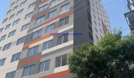 Apartamento Mobiliado 19m², 01 dormitório e 01 banheiro.   Condomínio com portaria, segurança, piscina, quadra poliesportiva e jardim.  Excelente