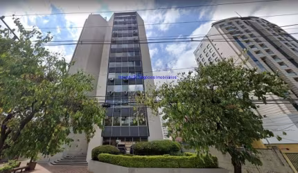Conjunto Comercial 190m², 02 copas, 03 banheiros e 04 vagas na garagem.  Condomínio com recepção e segurança 24hrs.  Excelente localização