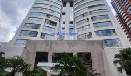 Apartamento 75m², 01 dormitório, 01 banheiro e 02 vagas na garagem.  Condomínio com portaria, segurança 24hrs, piscina, salão de festa, salão de jogos