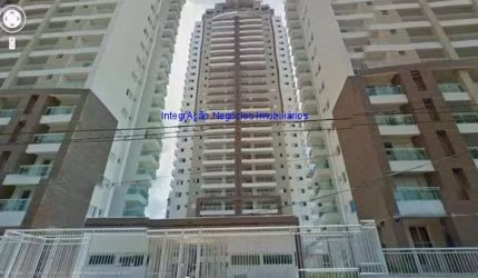 Apartamento 123², 03 dormitórios (sendo 01 suíte), 02 banheiros e 02 vagas na garagem.  Condomínio com portaria, segurança 24hrs, piscina adulto