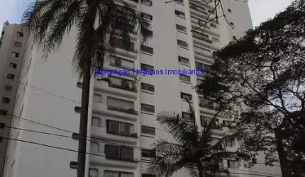 Apartamento 115m², 03 dormitórios (sendo 01 suíte), 04 banheiros e 01 vaga na garagem.  Condomínio com portaria, segurança 24hrs, salão de festa,