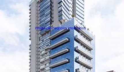 Apartamento 80m², 01 dormitório (sendo suíte), 02 banheiros e 02 vagas na garagem.  Condomínio com portaria, segurança 24hrs, piscina com raia coberta