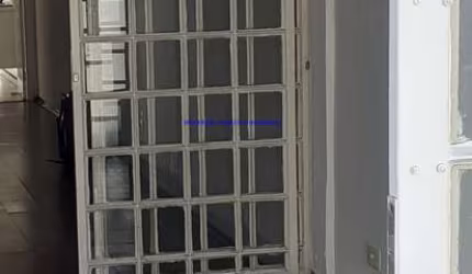 Casa 105m², 03 dormitórios, 04 banheiros e 02 vagas na garagem.  Excelente localização entre as Ruas Boquim, Atimba e Doutor Luís Augusto de Queirós