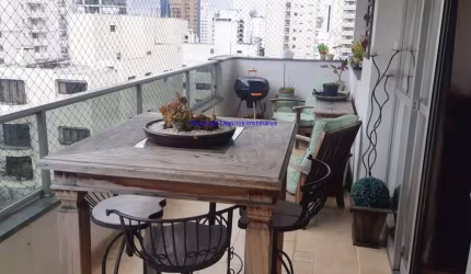 Apartamento 240m², 04 dormitórios (sendo 03 suítes), 04 banheiros e 04 vagas na garagem.  Condomínio com portaria, segurança 24hrs, piscina, academia,