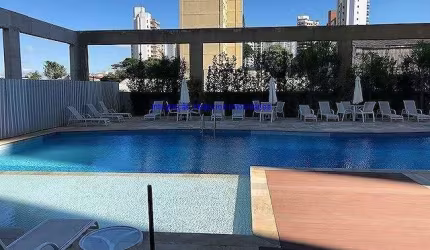Apartamento 123m², 03 dormitórios (sendo 01 suíte), 04 banheiros e 02 vagas na garagem.  Condomínio com portaria, segurança 24hrs, piscina, salão