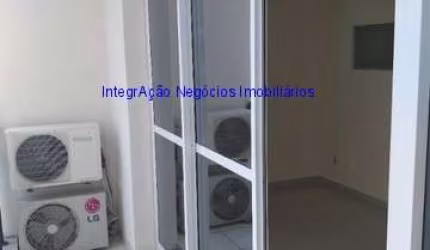 Conjunto Comercial 47m², 01 banheiro e 01 vaga na garagem.  Condomínio com recepção.  Excelente localização próximo a Rua José Benedito Boneli