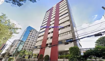 Conjunto Comercial 58m², 02 banheiros e 01 vaga na garagem.  Condomínio com acesso controlado e segurança.   Excelente localização perto da estação