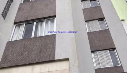 Apartamento 120m², 03 dormitórios sendo 01 suíte, 03 banheiros e 01 vaga na garagem.   Condomínio com segurança e portaria 24h, quadra poliesportiva,