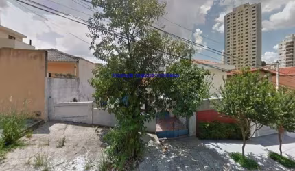 Terreno 213m²; (Zona Mista - zoneamento permite construção de até 2X a área do terreno)