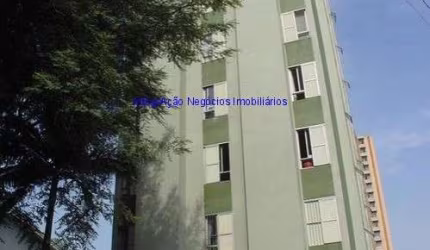 Apartamento 100m², 03 dormitórios (sendo 01 suíte), 02 banheiros e 01 vaga na garagem.  Condomínio com portaria, segurança 24hrs, salão de festa