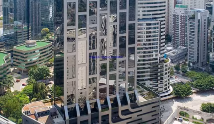 Conjunto Comercial 1.344m², 04 banheiros e 36 vagas de garagem.   Condomínio com Recepção, Segurança 24hrs, Lobby e Ar Condicionado.