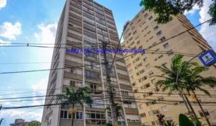 Apartamento 144m², 03 dormitórios (sendo 01 suíte), 02 banheiros e 02 vagas de garagem.  Condomínio com segurança, portaria e salão de festas.