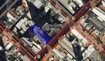 Terreno 460m².  Excelente localização entre as Ruas Antonio Carlos, Bela Cintra e Luis Coelho.  Todas as informações aqui anunciadas são fornecidas pe