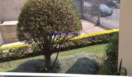 Apartamento 78m², 02 dormitórios e 02 banheiros.  Condomínio com portaria e segurança 24hrs.  Excelente localização á 9 minutos andando para a estação