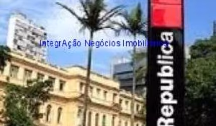 Condomínio com portaria e segurança.   Excelente localização entre as Ruas Dom José de Barros, 24 de Maio e Conselheiro Crispiniano,