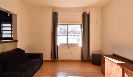 Apartamento 67m², 01 dormitório e 01 banheiro.  Condomínio com Segurança e Portaria.  Excelente localização, á 4 minutos andando para a Estação
