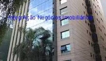 Conjunto Comercial 564m², 06 banheiros e 08 vagas de garagem.  Condomínio com portaria e recepção.  Excelente localização