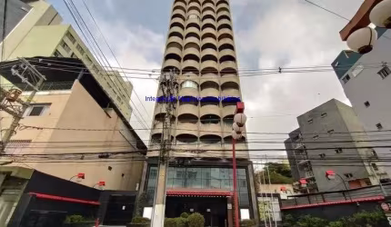 Apartamento 48m², 01 dormitório, 01 banheiro e 01 vaga na garagem.  Condomínio com portaria 24hrs, salão de festa e academia.  Excelente localização