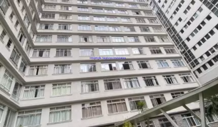 Apartamento 40m², 01 dormitório e 01 banheiro.  Condomínio com portaria 24hrs, bicicletário, lavanderia coletiva e loja de conveniencia.  Excelente