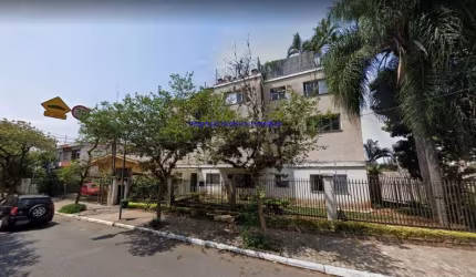 Apartamento 139m², 02 dormitórios, 01 banheiro e 01 vaga na garagem.   Condomínio com portaria.  Excelente localização