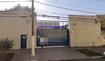 Galpão 2.200m².  Excelente localização entre as Avenidas Do Pedro I, Teresa Cristina e Rua Doutor Ricardo Daunt.