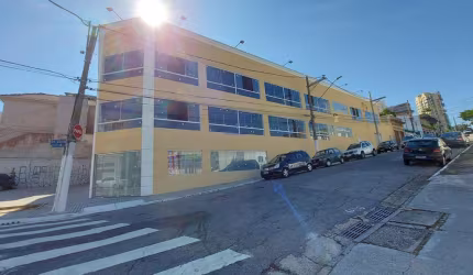 Galpão 1040m².  Excelente localização entre as Ruas Capitão Rabelo,  Lidefonso Albano e Álvaro de Abreu; Próximo da estação do Metrô Santana.