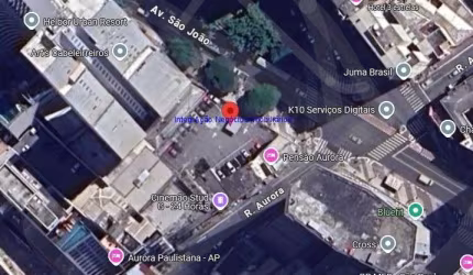 Terreno 872m².  Excelente localização, á 5 minutos andando para a estação do metrô Republica; Entre as Ruas Vitoria, Aurora