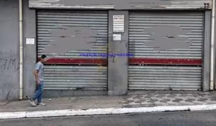 Loja 98m² e 01 banheiro.  Excelente localização entre as Ruas Conselheira Furtado, Bueno de Andrade e Tenente Otavio Gomes; Próximo das estações