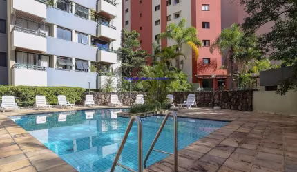 Apartamento 42m², 01 dormitório, 01 banheiro e 01 vaga na garagem.  Condomínio com portaria 24hrs, piscina, academia e salão de festa.  Excelente loca