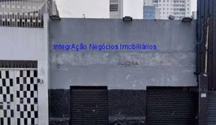 Loja 492m² e 02 banheiros.  Excelente localização á 8 minutos andando para a estação do metrô Consolação; Entre as Ruas Augusta, Matias Aires