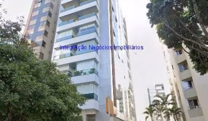 Conjunto Comercial 41m², 03 salas, 01 copa, 02 banheiros e 01 vaga de garagem.  Condomínio com recepção e segurança.  Excelente localização