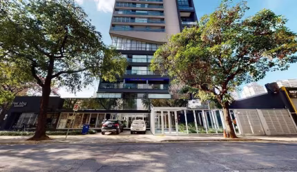Apartamento Studio 28m², 01 dormitório, 01 banheiro e 01 vaga na garagem.  Condomínio com portaria, segurança, piscina, salão de festa, salão de jogos