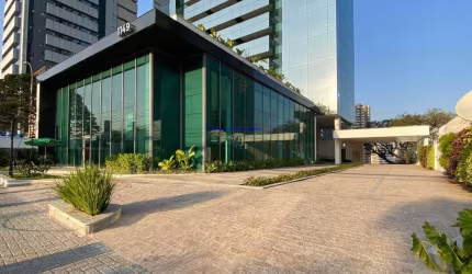 Prédio 10.639m², 25 pavimentos, 01 loja térreo, 175 vagas de garagem e 03 subsolos.  Excelente localização á 4 minutos andando para a estação do metrô