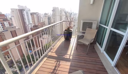 Apartamento 104m², 01 dormitório, 02 banheiros e 01 vaga de garagem.  Condomínio  portaria, segurança, portaria, piscina, academia, salão de festas