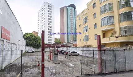 Terreno  800m².   Excelente localização a 4 minutos andando para a estação de metro Santa Cecilia;  Entre as Ruas Jaguaribe, Jesuíno Pascoal e Amaral
